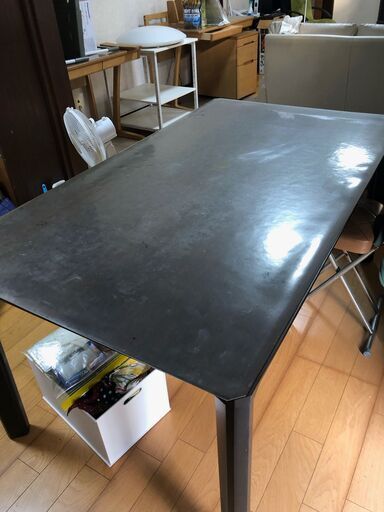 カリモク　美品ダイニングテーブル