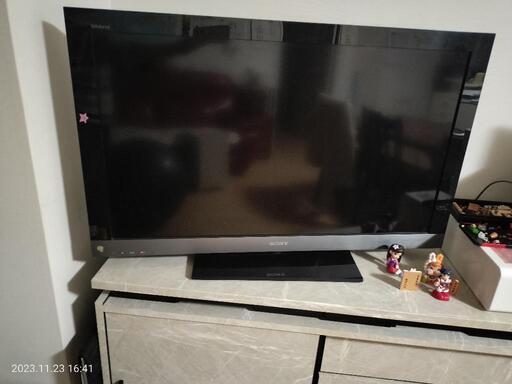 取引中　ソニー　42型　液晶デジタルテレビ　買い替えのため