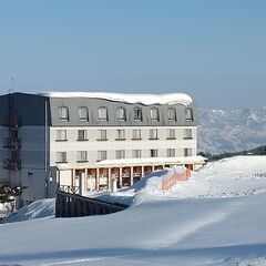 【住み込み可能】年末年始のキッチンスタッフ／スキー場内にあるホテルのレストランスタッフ（高校生も可）の画像