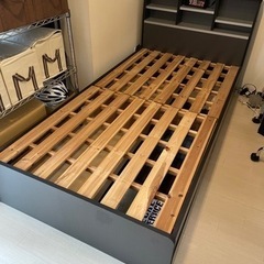 シングルベッドフレームお譲りします(11/24-27引き取り希望)の画像