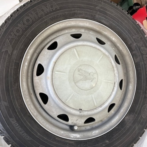 YOKOHAMA タイヤ　カバー付き　スタッドレス13インチ