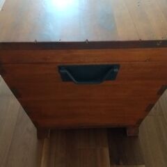 木箱　取りに来られる方限定で差し上げます。の画像