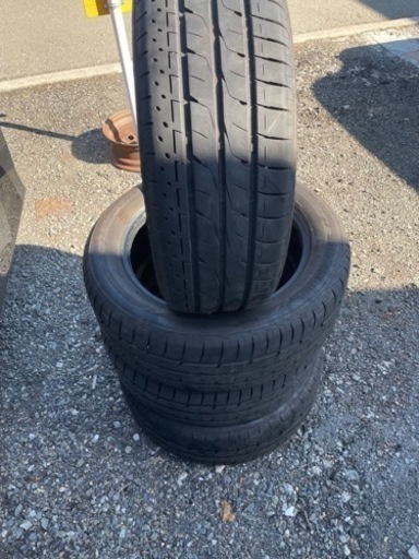 ノーマルタイヤ/ブリヂストン/215/55R17 バリ山