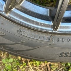 完売御礼‼️スタッドレスpcd114‼️タイヤホイールセット４本‼️　引き取り限定215/60r16の画像