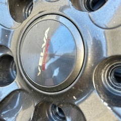 完売御礼‼️スタッドレスpcd114‼️タイヤホイールセット４本‼️　引き取り限定215/60r16の画像