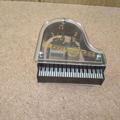 ピアノ🎹型オルゴール　曲　ゴットファーザーのテーマ　作動確認　ヴ...