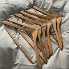 木製ハンガー　6本セット