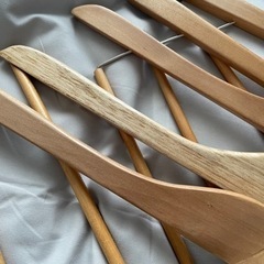 木製ハンガー　6本セットの画像