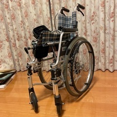 介護用車椅子　