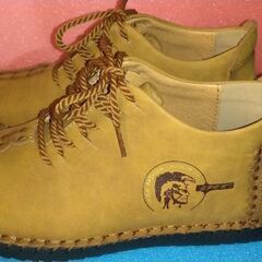 軽量 スニーカーメンズの画像