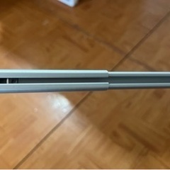 伸縮するカーテンレールの画像