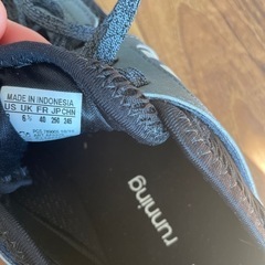 adidasスニーカーの画像