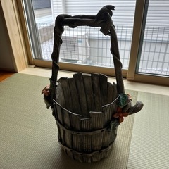 花差し　置物
