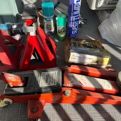 作業用ウマ(ジャッキスタンド)・エアーコンプレッサー等詰めあわせ