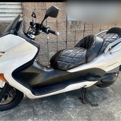 ジェットヘル付けますHonda forza mf08 250の画像
