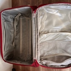 11/25まで！American Tourister スーツケースの画像