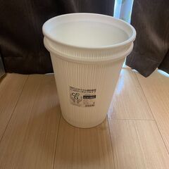 【値段交渉あり】ゴミ箱　2個セット