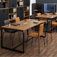 オフィス　テーブル　デスク　会議　商談　ミーティングの画像