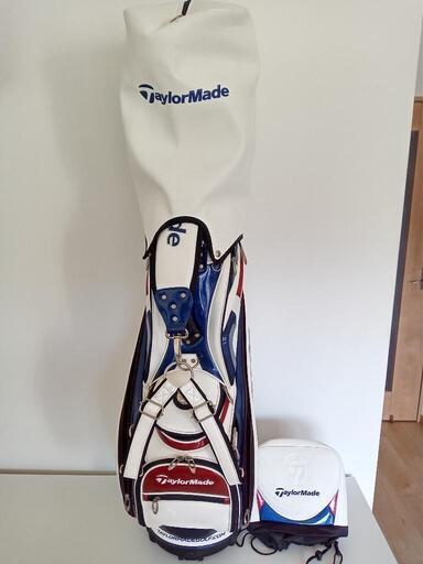 TaylorMade　ゴルフバッグ