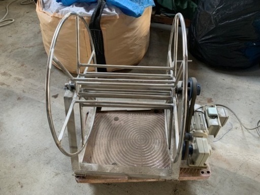 電動ワイヤーロープ巻取り機