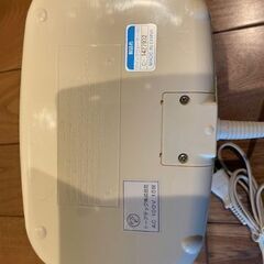 【最終値下げ】Combi おしりふきウォーマーの画像