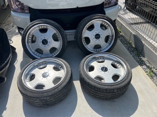 6穴　ハイエース　キャラバン　ユーロライン