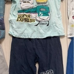 パジャマ　120cm 男の子　3点セットの画像