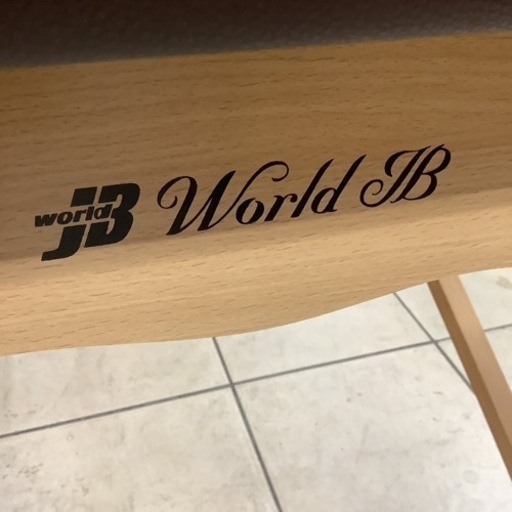 World  JB  エステベッド　折りたたみマッサージベッド