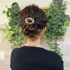 ヘアメイクの画像