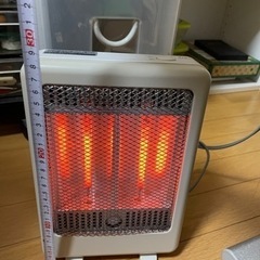 センサー付きカーボンヒーターの画像