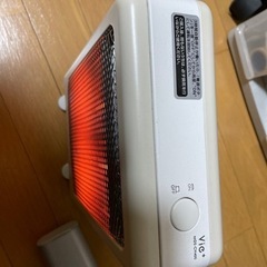 センサー付きカーボンヒーターの画像