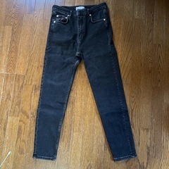 ジーンズ　黒の画像