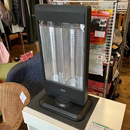 TEKNOS カーボンヒーター 450W管2灯=900W　首振り機能付き CHM-4530（2012年製）