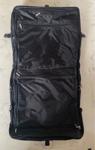 【超美品】大容量 Metro Travel Bag (ガーメントバッグ)／3桁ダイヤル式南京錠付き