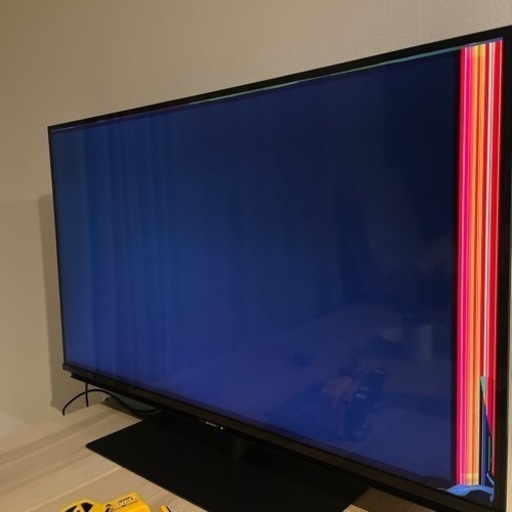 液晶テレビ