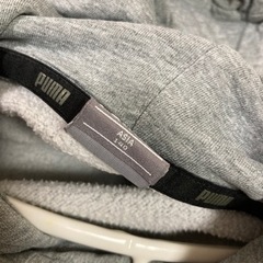 PUMAパーカー140の画像