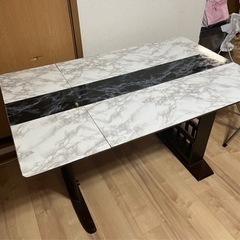 【ヤフオク確定‼️キャンセルの場合また受付します】早い者勝ち‼️【分解洗浄済】伸縮式ダイニングテーブル＆チェア2脚＆長椅子セット✨