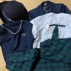 歩学園幼稚園の制服