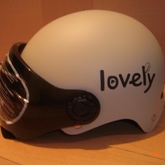 未使用の自転車ヘルメットの画像
