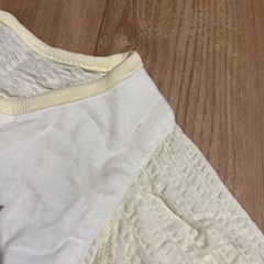 中古　黄色ロンパース　50〜60センチの画像