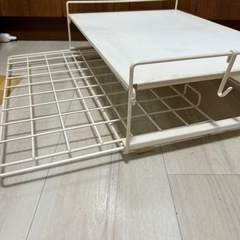 レンジ上の収納棚の画像