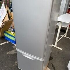 NO B266 ?福岡市内配送設置無料✨?SJ-D14E-N 冷蔵庫 ブロンズ系 [137L