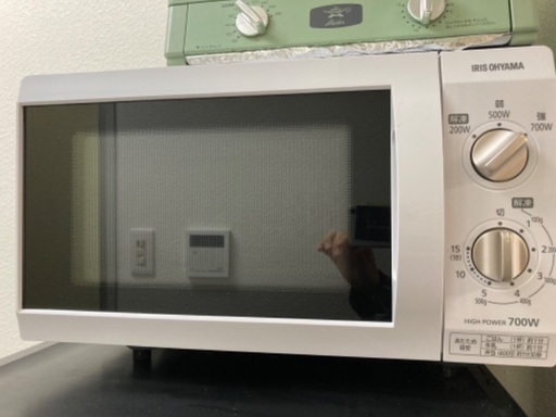 電子レンジ　2021年製　アイリスオーヤマ　フラットタイプ