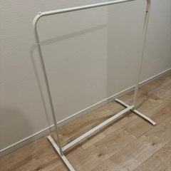 ハンガーラック