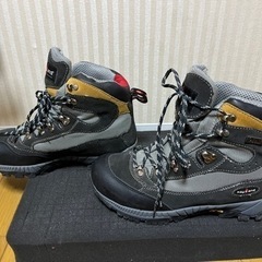Kayland Contact 1000 登山靴　27cmの画像