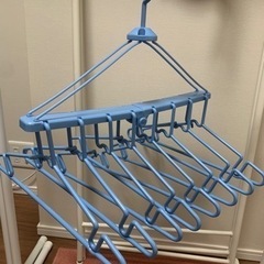 ハンガー　折りたたみ機構付きの画像