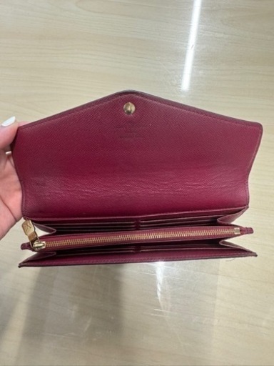 VUITTON 長財布