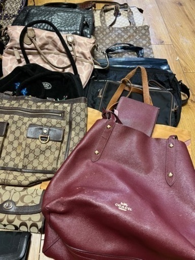 ブランドバッグ財布25点セットまとめ売り ルイヴィトン/ グッチ/ポールスミス/コーチ等