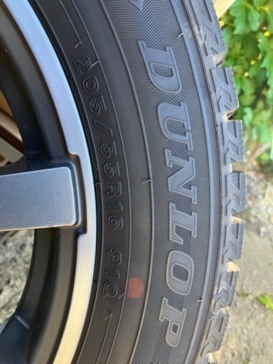 2022年12月製造のスタッドレスタイヤ4本セット　205/55R16 91Q アルミホイール付き