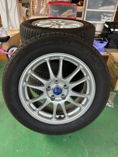 アルファード/ヴェルファイア　スタッドレス4本セット